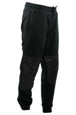 Pantaloni de trening negri, realizati dintr-un amestec de 65% bumbac si 35% poliester, cu o greutate de 290g/m2